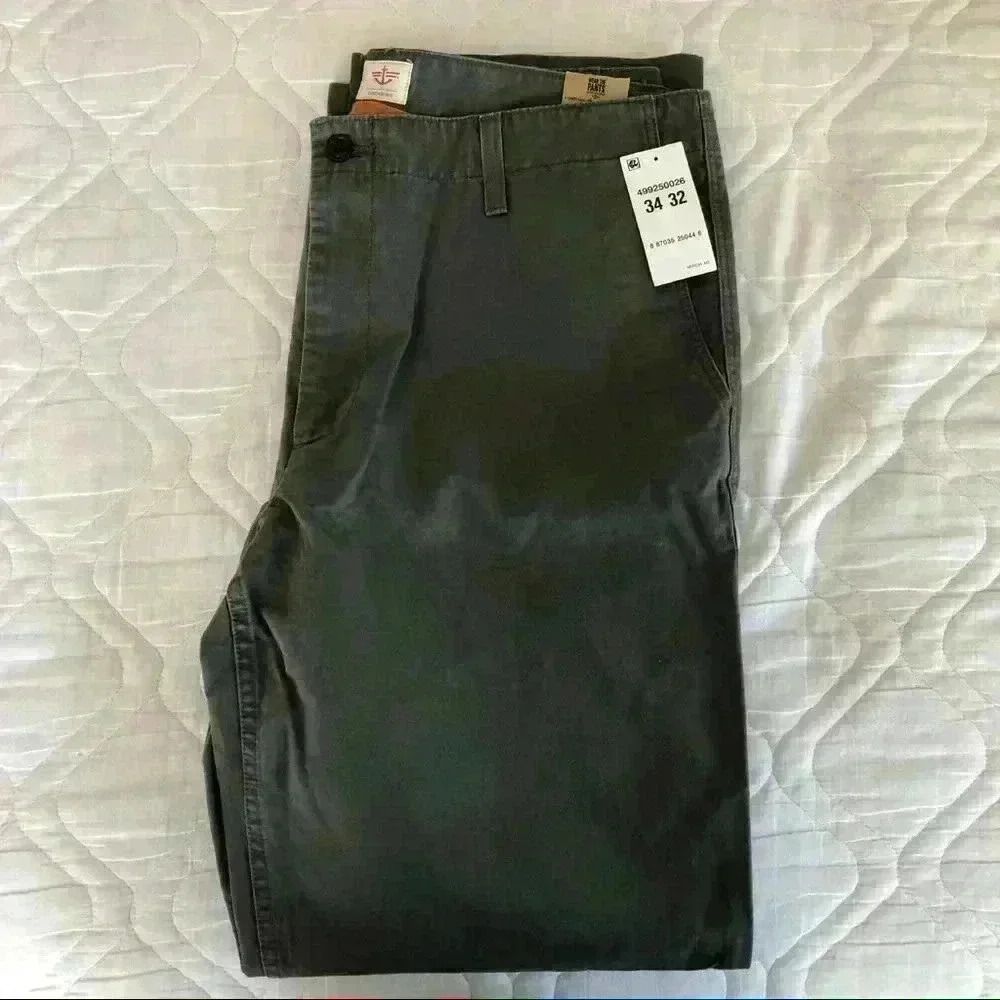 Green Dockers Straight-Fit Flat-Front Pants